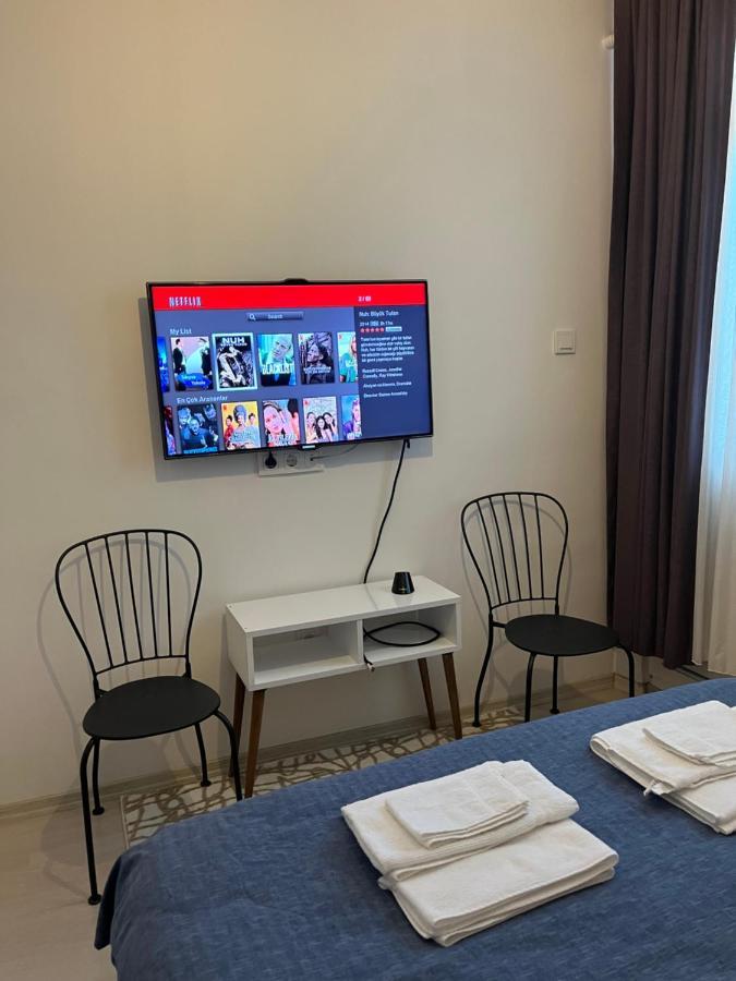 Centrally Located, 2+1 House In Taksim, Cihangir Appartement Istanboel Buitenkant foto